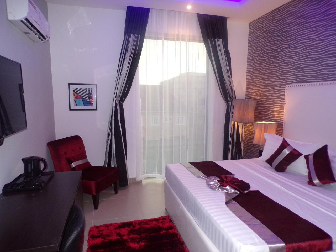 The Mayhill Lekki Exterior foto