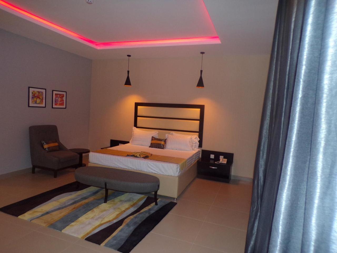 The Mayhill Lekki Exterior foto
